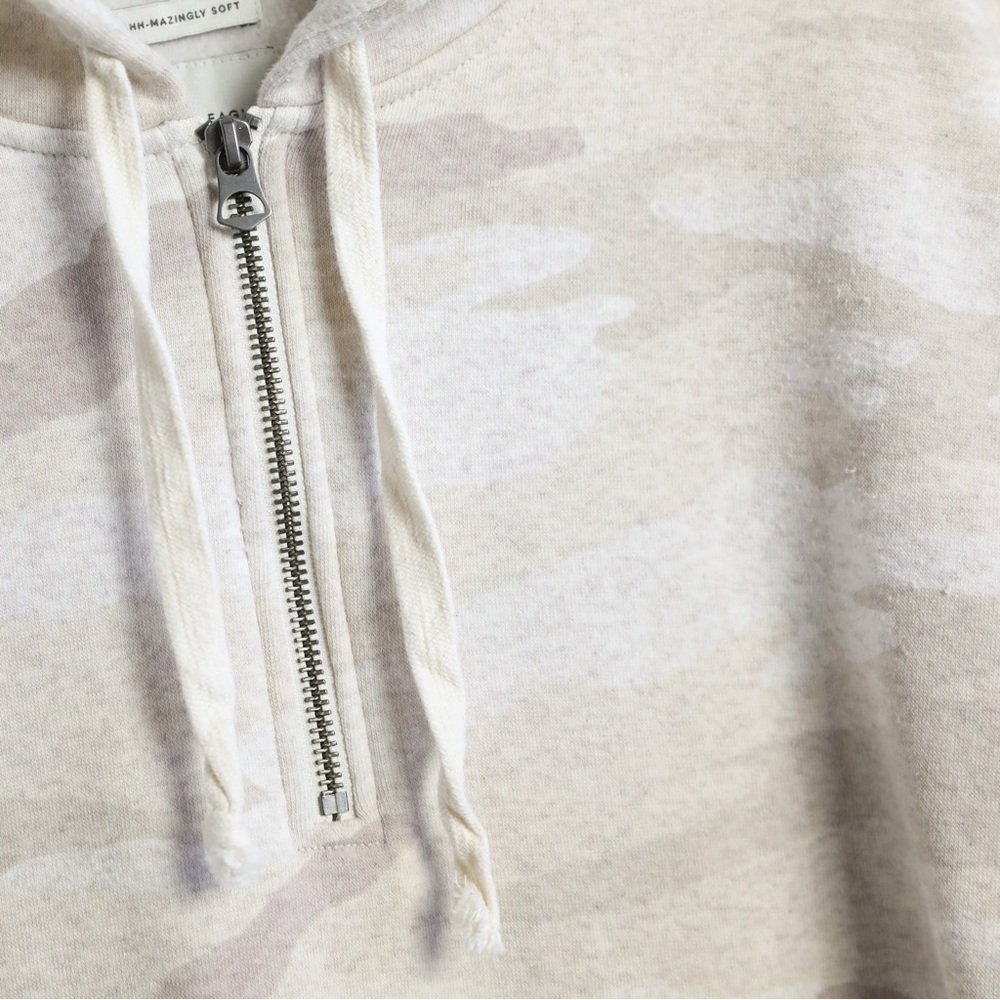 AEO American Eagle Ahmazingly Soft beige camouflage print half zip pullover XS - Picture 8 of 8